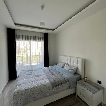 Stylish Near The Sea Apartament *